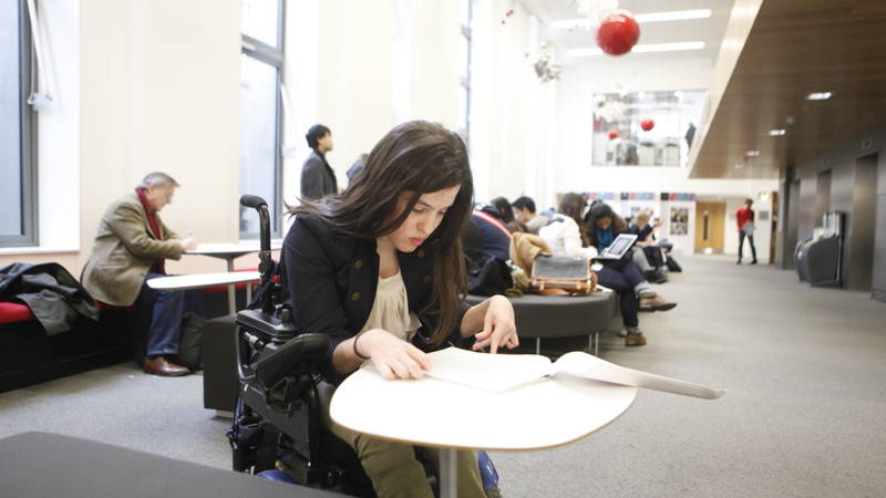 Disability_Access_9030_800x450_16-9_sRGBe